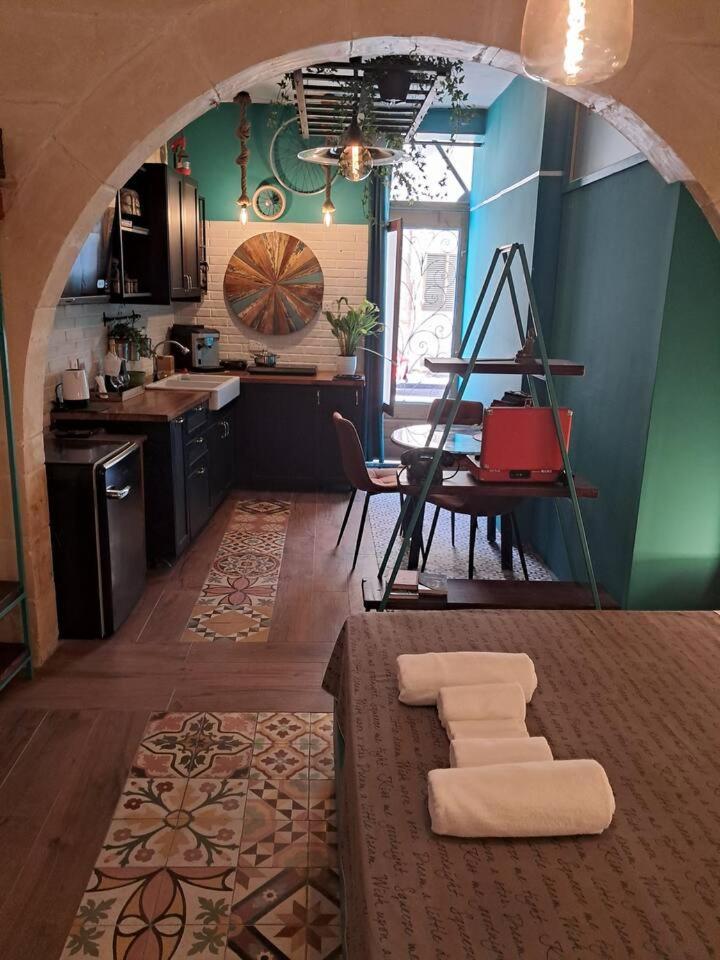 Fusion Homestay Accommodation Mosta Extérieur photo